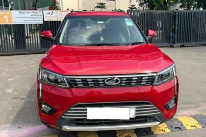 2021 Mahindra XUV300 W8 बीएस6