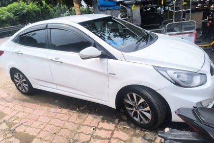 2013 Hyundai Verna 1.6 SX