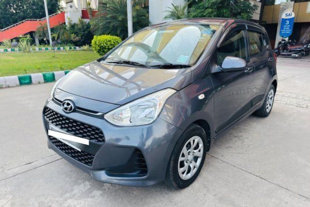 Second-hand 2018 Hyundai Grand i10 1.2 कप्पा मैग्ना बीएस4 for sale in New Delhi