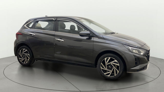 Hyundai i20 Asta Second-hand 2025 Hyundai i20 Asta for sale in Hyderabad