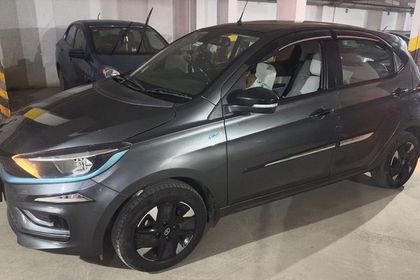 2023 Tata Tiago EV XZ Plus Tech LUX LR ACFC