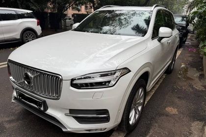 2017 Volvo XC90 D5 Momentum बीएस4