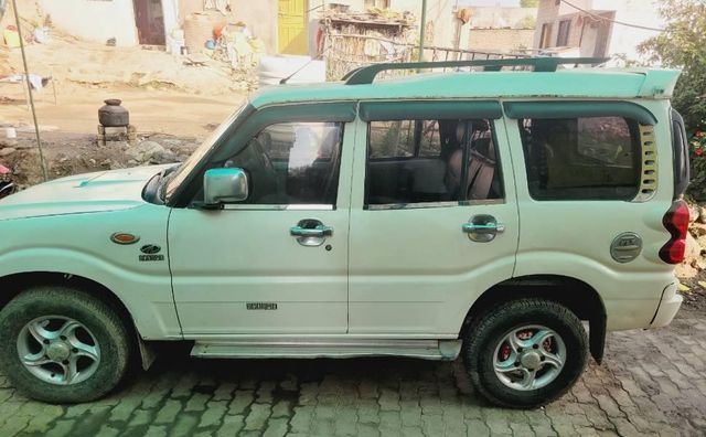 Mahindra Scorpio 2.6 Turbo 9 Str Second-hand 2009 Mahindra Scorpio 2.6 Turbo 9 Str for sale in Nanded