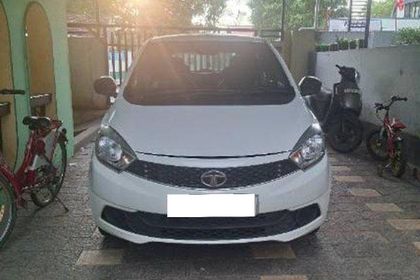 2018 Tata Tiago 1.2 Revotron एक्सएम