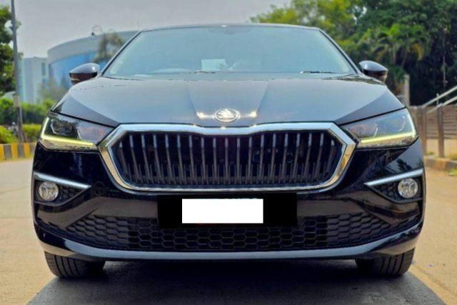 Second-hand 2025 Skoda Slavia 1.0 लीटर प्रेस्टीज एटी for sale in Mumbai