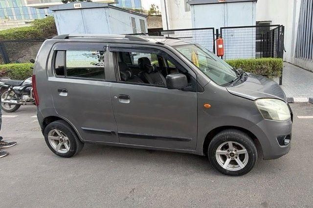 Second-hand 2018 Maruti Suzuki Wagon R एलएक्सआई सीएनजी for sale in Faridabad