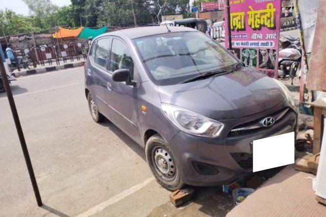 Hyundai i10 Magna 1.1L Second-hand 2015 Hyundai i10 Magna 1.1L for sale in Lucknow