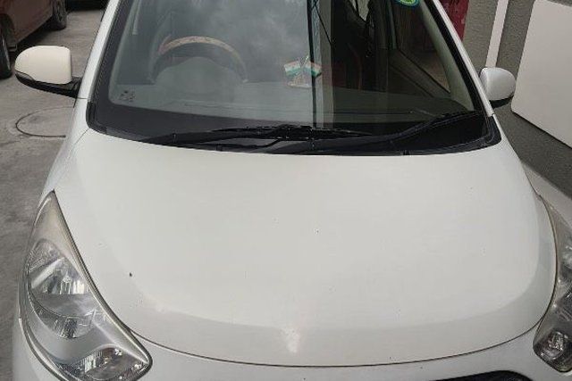 Hyundai i10 स्पोर्टज़ Second-hand 2012 Hyundai i10 स्पोर्टज़ for sale in Dehradun