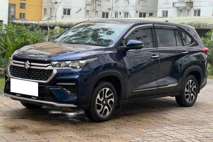2023 Maruti Suzuki Invicto अल्फा प्लस 7 सीटर