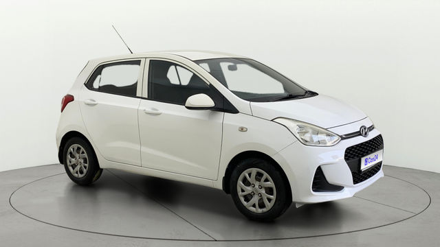 Hyundai Grand i10 1.2 CRDi Magna Second-hand 2018 Hyundai Grand i10 1.2 CRDi Magna for sale in Navi Mumbai