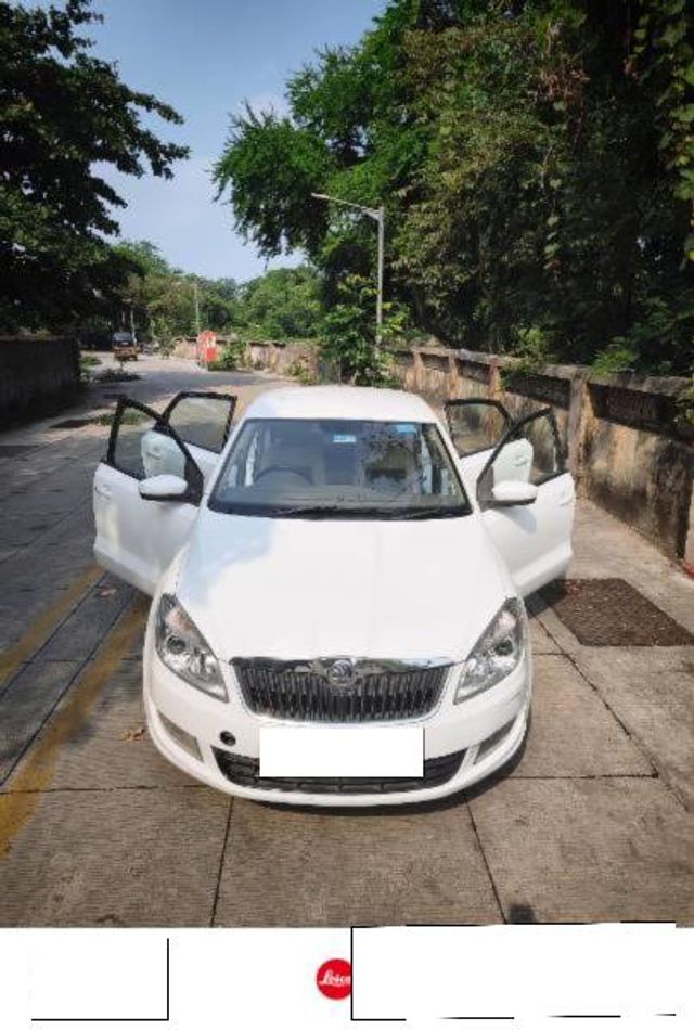 Second-hand 2014 Skoda Rapid 1.6 MPI AT Elegance for sale in Mumbai