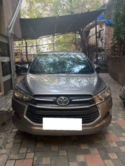 2019 Toyota Innova Crysta 2.4 GX MT 8S बीएस4