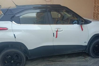 2025 Tata Punch EV एडवेंचर एस रेनफोर्स्ड LR