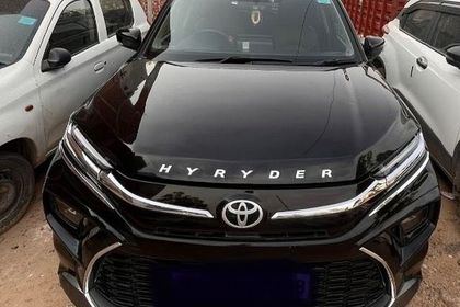 2022 Toyota Urban cruiser High