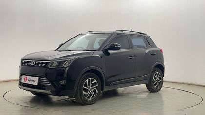 2022 Mahindra XUV300 W8 Opt