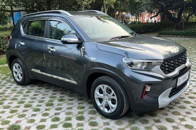 Kia Sonet एचटीके बीएस6 Second-hand 2023 Kia Sonet एचटीके बीएस6 for sale in New Delhi