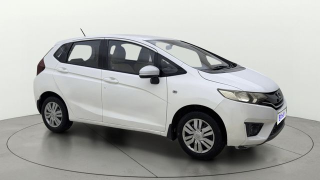 Honda Jazz 1.2 SV i VTEC Second-hand 2015 Honda Jazz 1.2 SV i VTEC for sale in Ahmedabad