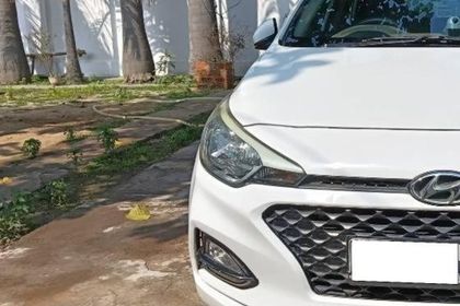 2018 Hyundai i20 Asta Option BSIV