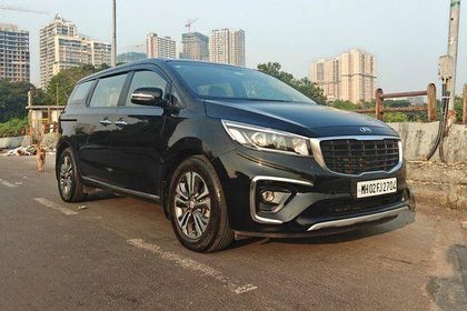 2020 किया कार्निवल Premium