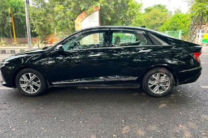 2024 Hyundai Verna एसएक्स Opt IVT