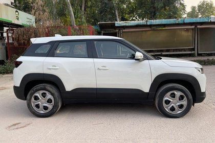 2022 Maruti Suzuki Brezza वीएक्सआई बीएस6