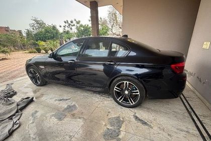 2013 BMW 5 Series 530d M Sport