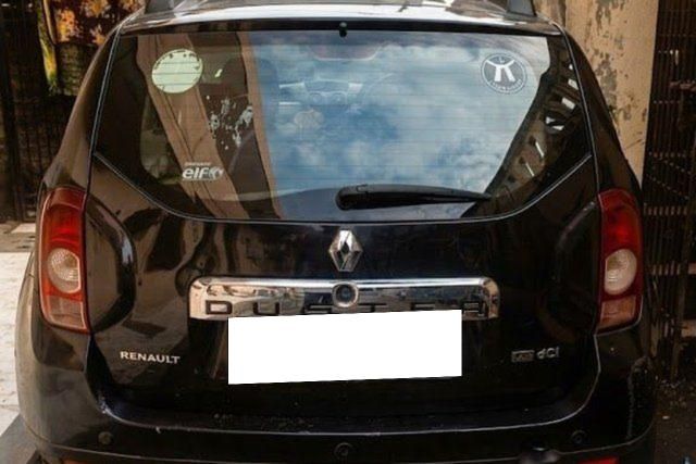 Renault Duster RXZ AWD Second-hand 2014 Renault Duster RXZ AWD for sale in Surat