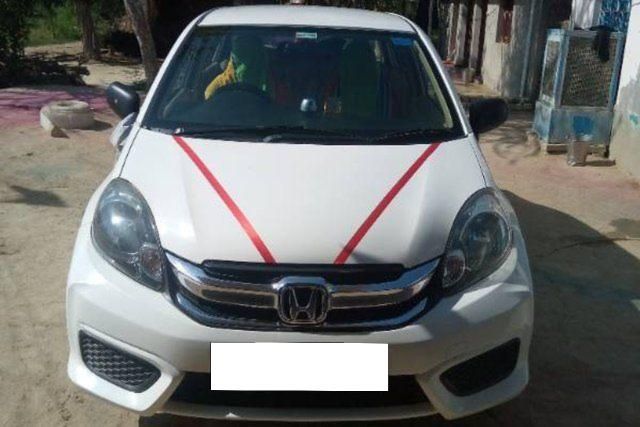 Second-hand 2017 Honda Amaze ई i-VTEC for sale in Pratapgarh
