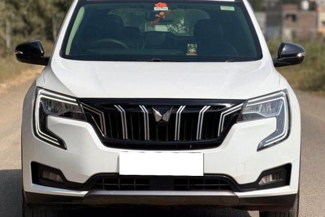 Second-hand 2024 Mahindra XUV700 एएक्स5 7 Str डीजल for sale in Nashik