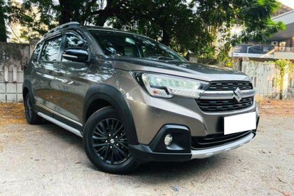 2022 Maruti Suzuki XL6 अल्फा एटी