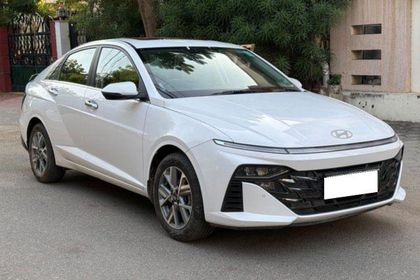 2025 Hyundai Verna SX