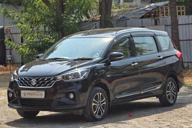 Maruti Suzuki Ertiga जेडएक्सआई एटी Second-hand 2024 Maruti Suzuki Ertiga जेडएक्सआई एटी for sale in Mumbai