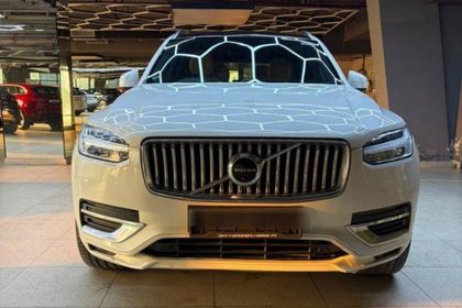 2022 Volvo XC90 B6 Inscription 7STR