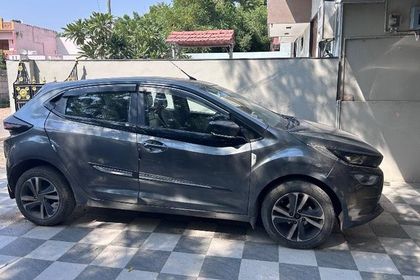 2022 Tata Altroz XZ बीएस6