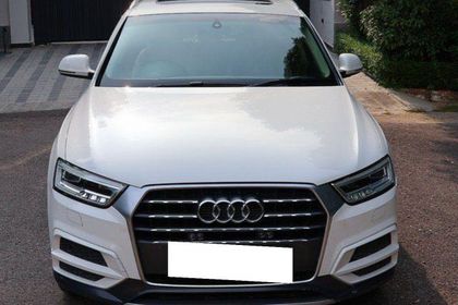 2019 Audi Q3 30 TFSI प्रीमियम FWD