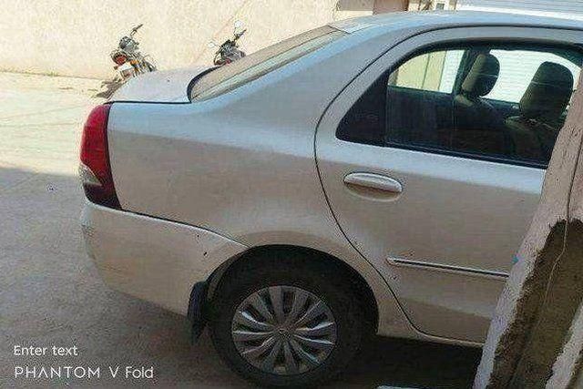 Toyota Etios GD Xclusive Edition Second-hand 2013 Toyota Etios GD Xclusive Edition for sale in Ahmedabad