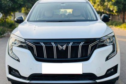 2022 महिंद्रा एक्सयूवी700 AX5 7 Str Diesel BSVI