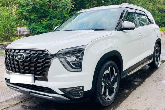 Second-hand 2023 Hyundai Alcazar 1.5 Signature (O) 7-Seater Diesel AT for sale in Mumbai