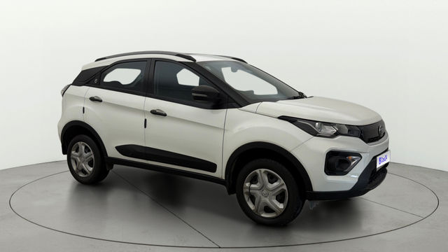 Second-hand 2023 Tata Nexon एक्सएम प्लस एस रेनफोर्स्ड for sale in Chennai