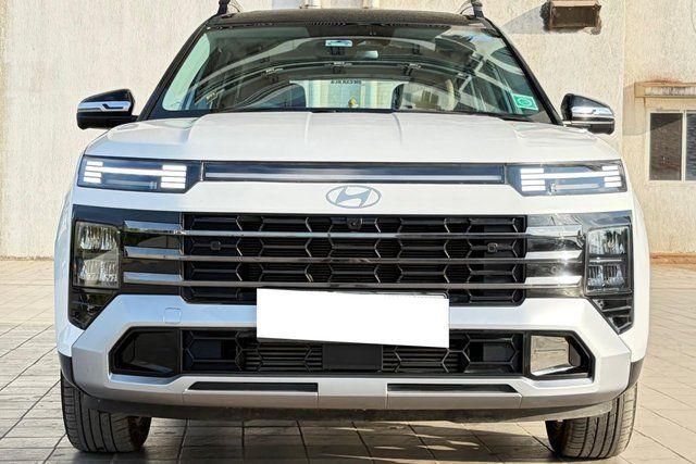 Second-hand 2025 Hyundai Alcazar Signature 6Str DCT for sale in Mumbai