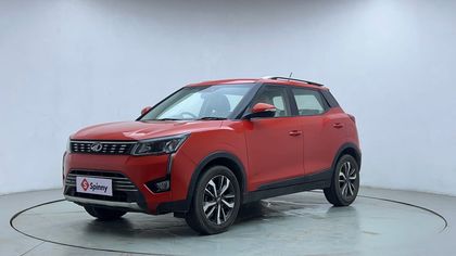 2020 महिंद्रा एक्सयूवी300 W8 Opt