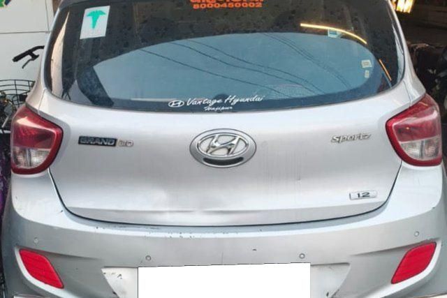 Hyundai Grand i10 Sportz Second-hand 2014 Hyundai Grand i10 Sportz for sale in Hajipur