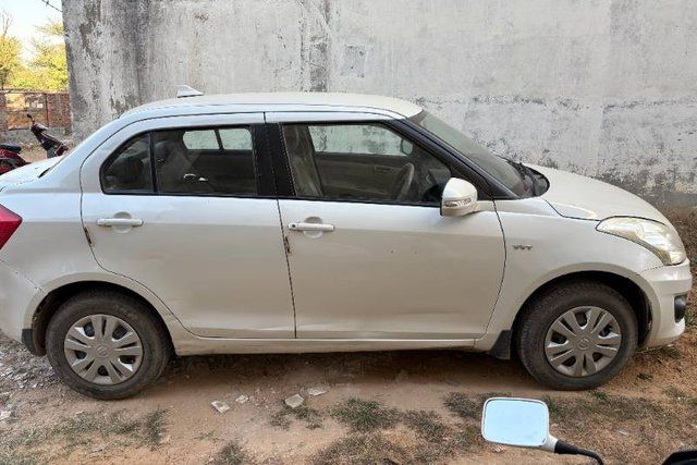 Second-hand 2014 Maruti Suzuki Swift Dzire VXI for sale in Jaipur