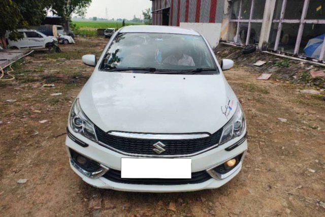 Maruti Suzuki Ciaz VDi Plus SHVS Second-hand 2015 Maruti Suzuki Ciaz VDi Plus SHVS for sale in Ballia