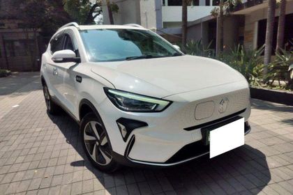 2024 MG ZS EV एक्साइट प्रो