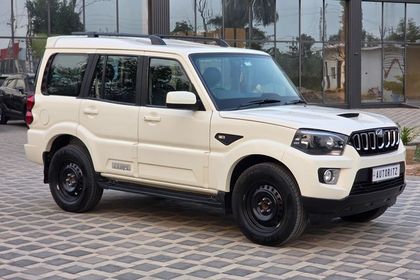 2021 Mahindra Scorpio S5