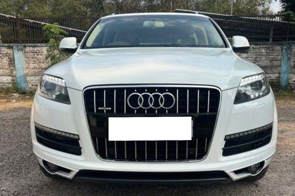 2015 Audi Q7 35 TDI क्वाट्रो प्रीमियम