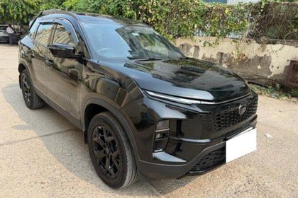 2026 Tata Safari Adventure X Plus Dark