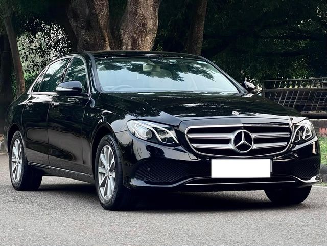 Mercedes-Benz E-Class ई 350 d बीएस4 Second-hand 2017 Mercedes-Benz E-Class ई 350 d बीएस4 for sale in Chandigarh