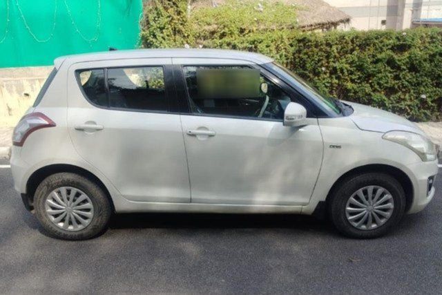 Second-hand 2015 Maruti Suzuki Swift VDI बीएस4 for sale in Bangalore